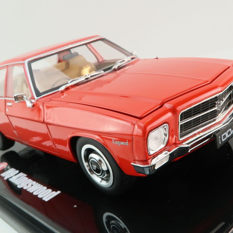 DDA Collectibles DDA324 - Holden HQ Monaro Kingswood 4 Door Red - Scale 1:24