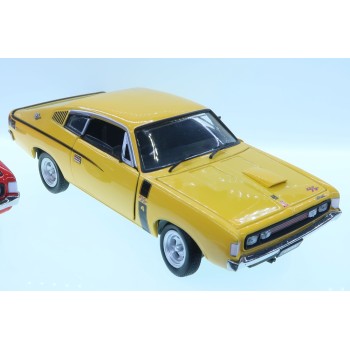DDA Collectibles DDA32817 - Chrysler Valiant E49 Charger Yellow - Scale 1:32