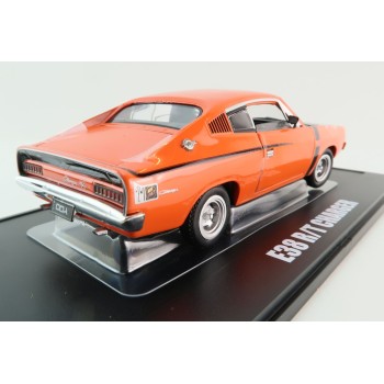 DDA Collectibles DDA32818 - Chrysler VH Valiant E38 R/T Charger Orange - Scale 1:32