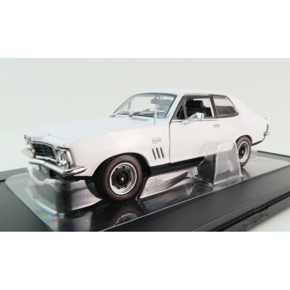 DDA Collectibles DDA32842-5 - Holden Torana LJ GTR XU1 White - Scale 1:32