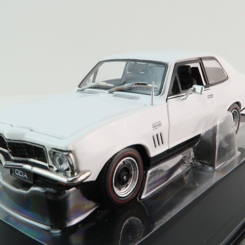 DDA Collectibles DDA32842-5 - Holden Torana LJ GTR XU1 White - Scale 1:32