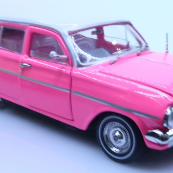 DDA Collectibles DDA32843-4 - Holden EH Special Sedan Hot Pink - Scale 1:32
