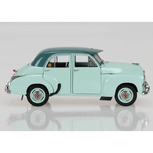 DDA Collectibles DDA403 - 1953 Holden FJ Sedan 2 Tone Green Diecast Model Car - Scale 1:24