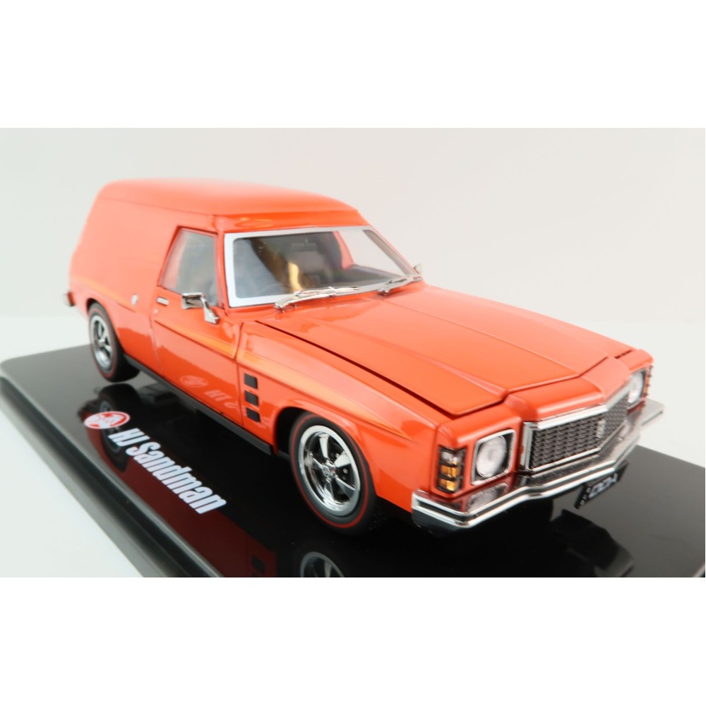 DDA Collectibles DDA521 - 1975 Holden HJ Sandman Panel Van Mandarin Red - Scale 1:24