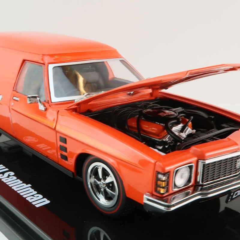DDA Collectibles DDA521 - 1975 Holden HJ Sandman Panel Van Mandarin Red - Scale 1:24