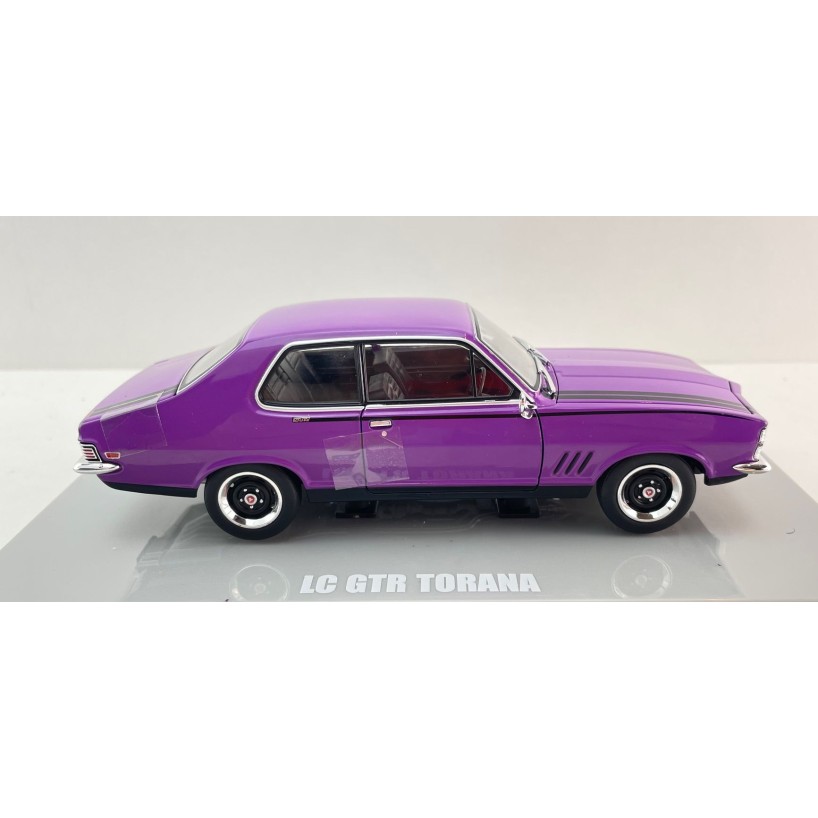 DDA Collectibles DDA627 - Holden LC GTR Torana Coupe Purple Car - Scale 1:24
