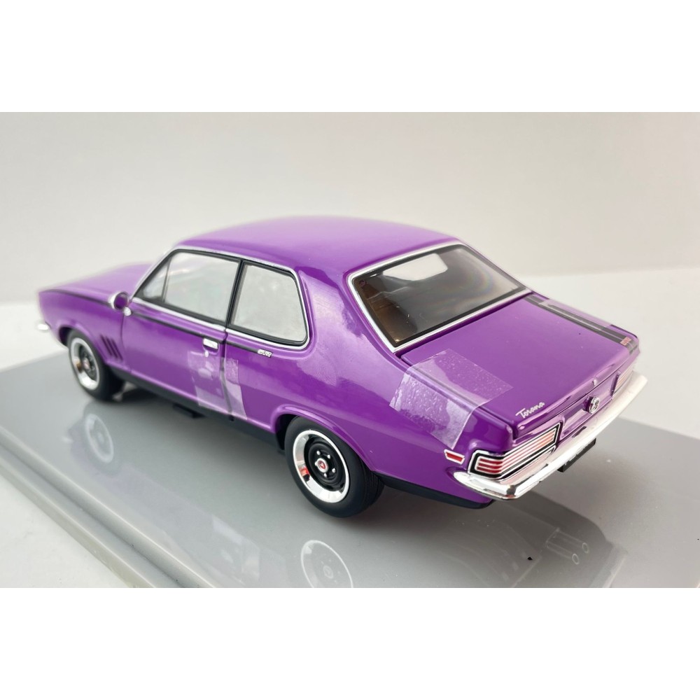 DDA Collectibles DDA627 - Holden LC GTR Torana Coupe Purple Car - Scale 1:24