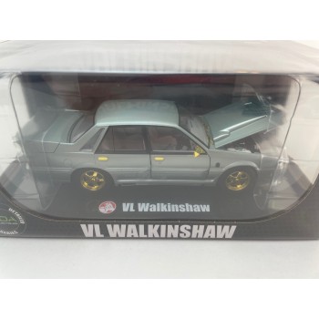 DDA Collectibles DDA701-C Holden 1988 HSV VL Commodore SS Group A SV Walkinshaw Panorama Silver - Chase Car - Scale 1:24
