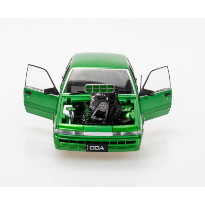 DDA Collectibles DDA703 Holden VL Calais Supercharged  Osiris Green Scale 1:24