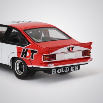 DDA Collectibles DDA801 - 1978 A9X Holden Torana 308 Bathurst Winner Peter Brock - Scale 1:24