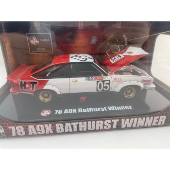 DDA Collectibles DDA801-C - 1978 A9X Holden Torana 308 Bathurst Winner Peter Brock Chase Car - Scale 1:24