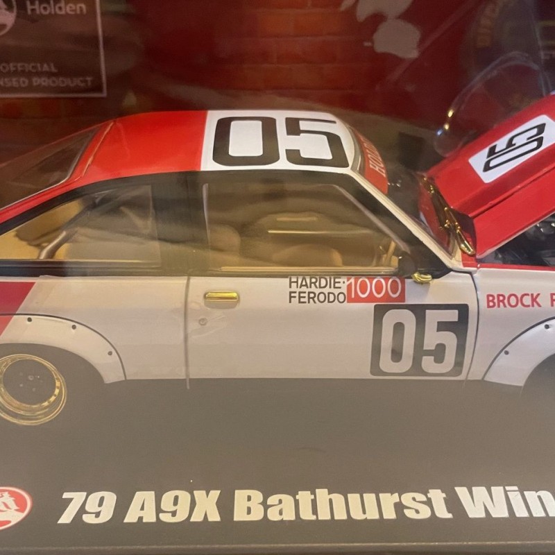 DDA Collectibles DDA803C - Holden HDT LX A9X Torana Brock 1979 Bathurst Winner Chase Edition - Scale 1:24