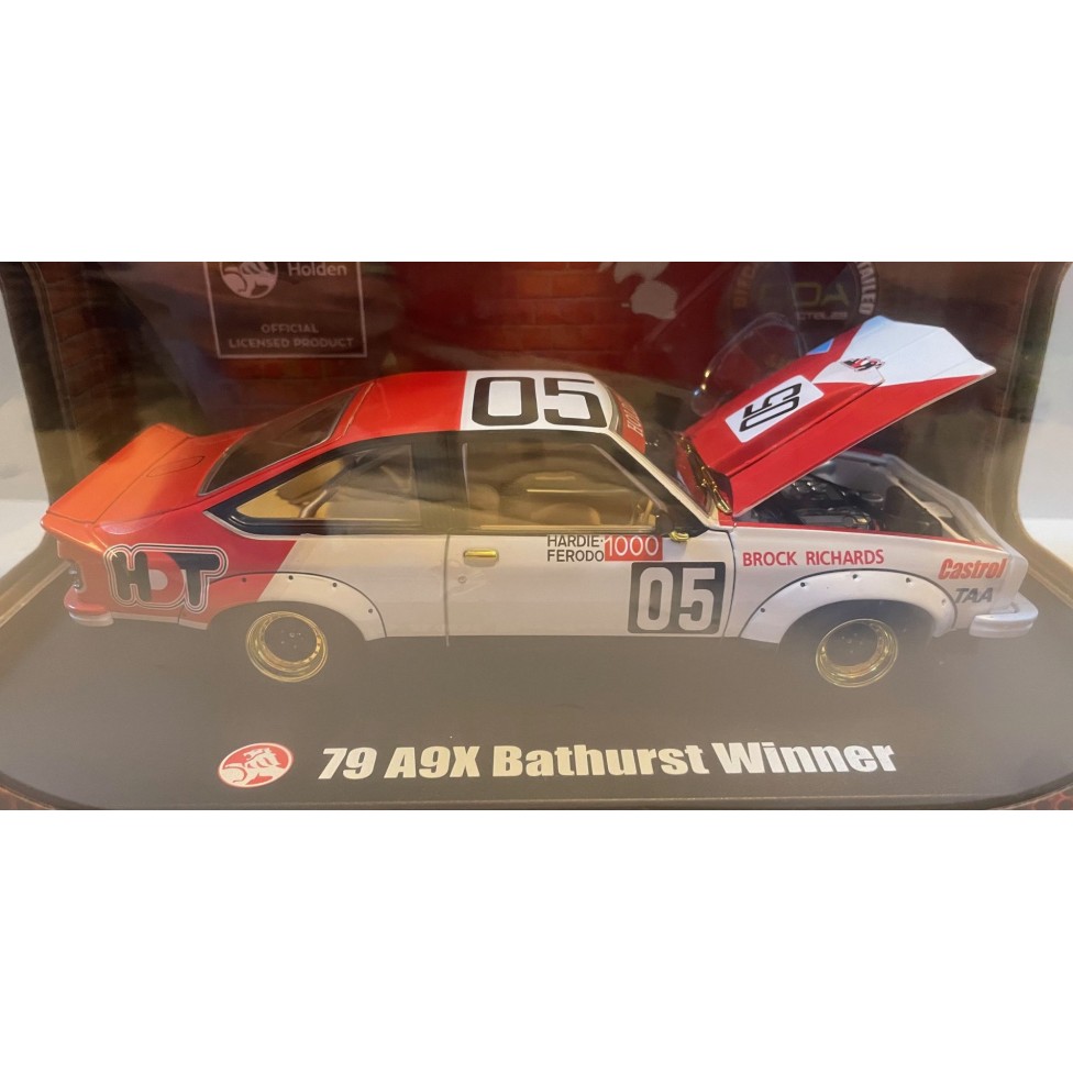 DDA Collectibles DDA803C - Holden HDT LX A9X Torana Brock 1979 Bathurst Winner Chase Edition - Scale 1:24