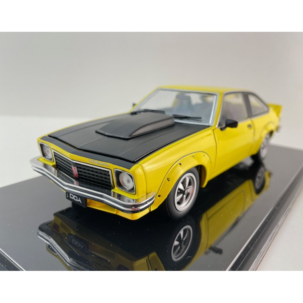 DDA Collectibles DDA807 - Holden A9X Torana SS 308 Factory Car Yellow - Scale 1:24