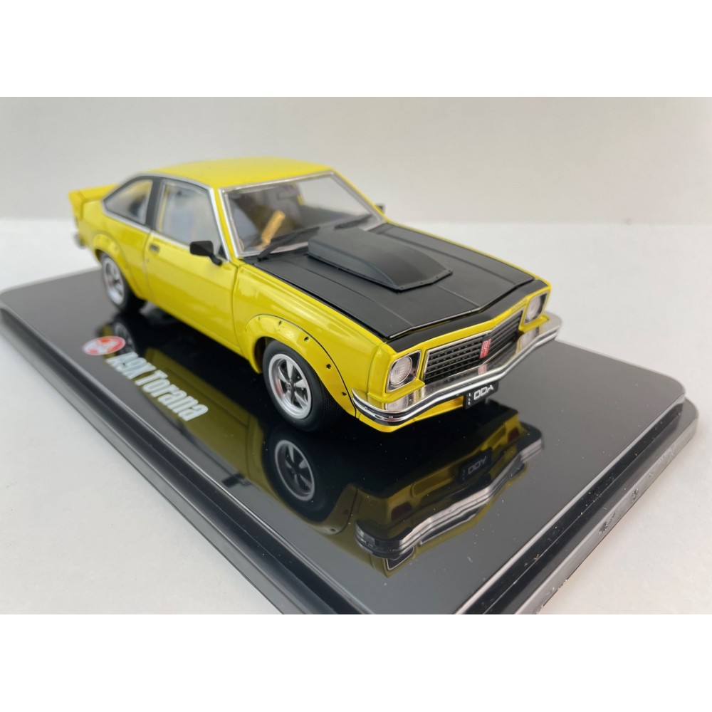 DDA Collectibles DDA807 - Holden A9X Torana SS 308 Factory Car Yellow - Scale 1:24