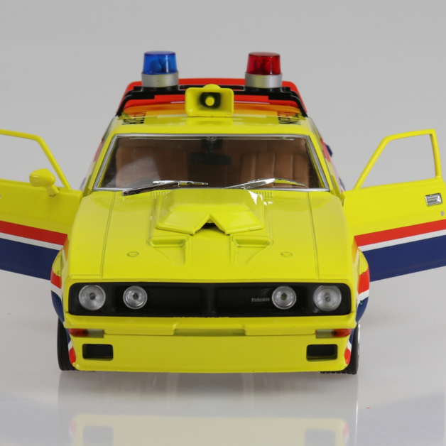 DDA Collectibles DDA902 - MFP First of the V8 Interceptors Movie - Scale 1:24