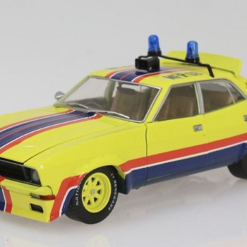 DDA Collectibles DDA903 - 1972 MFP Big Bopper Ford XA Falcon Mad Max Interceptor Movie - Scale 1:24 