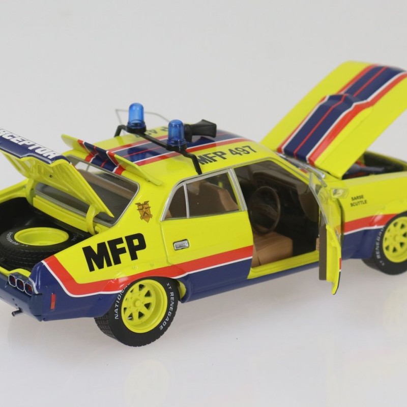 DDA Collectibles DDA910 - 1972 MFP March Hare Ford XA Falcon Mad Max interceptor Movie - Scale 1:24