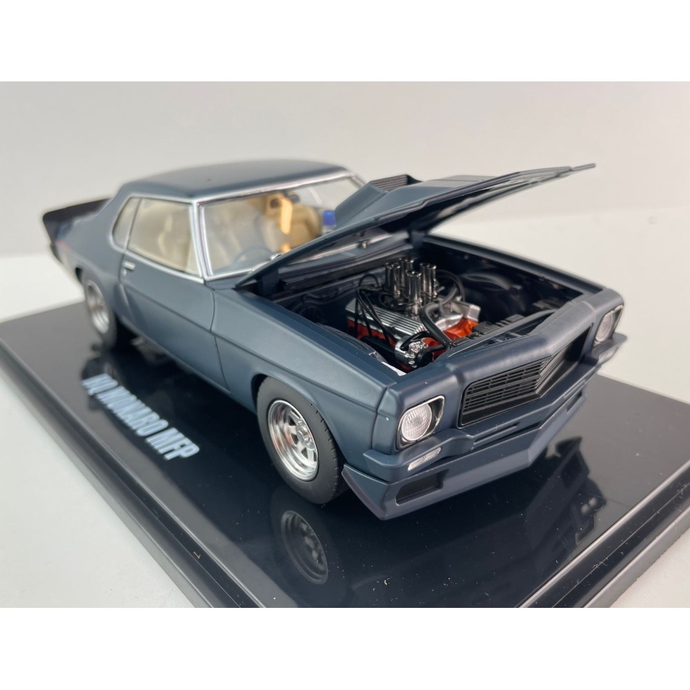 DDA Collectibles DDA914 - Holden HQ Monaro MFP Pursuit Special Mad Max Movie - Scale 1:24