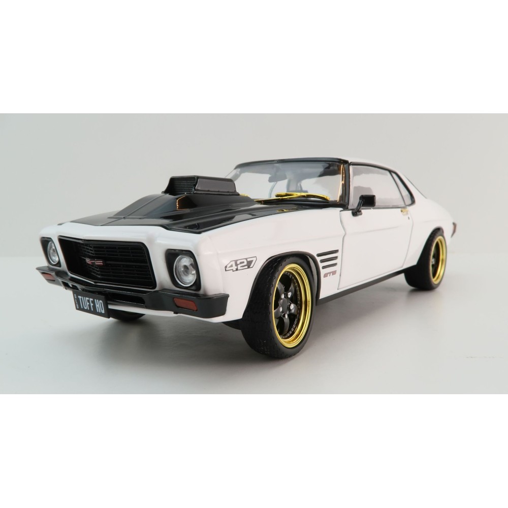 DDA GreenLight DDA211 1973 Holden HQ Monaro GTS 427 White TUFF HQ Golden Chase Edition Scale 1:24