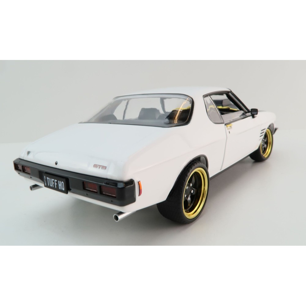 DDA GreenLight DDA211 1973 Holden HQ Monaro GTS 427 White TUFF HQ Golden Chase Edition Scale 1:24