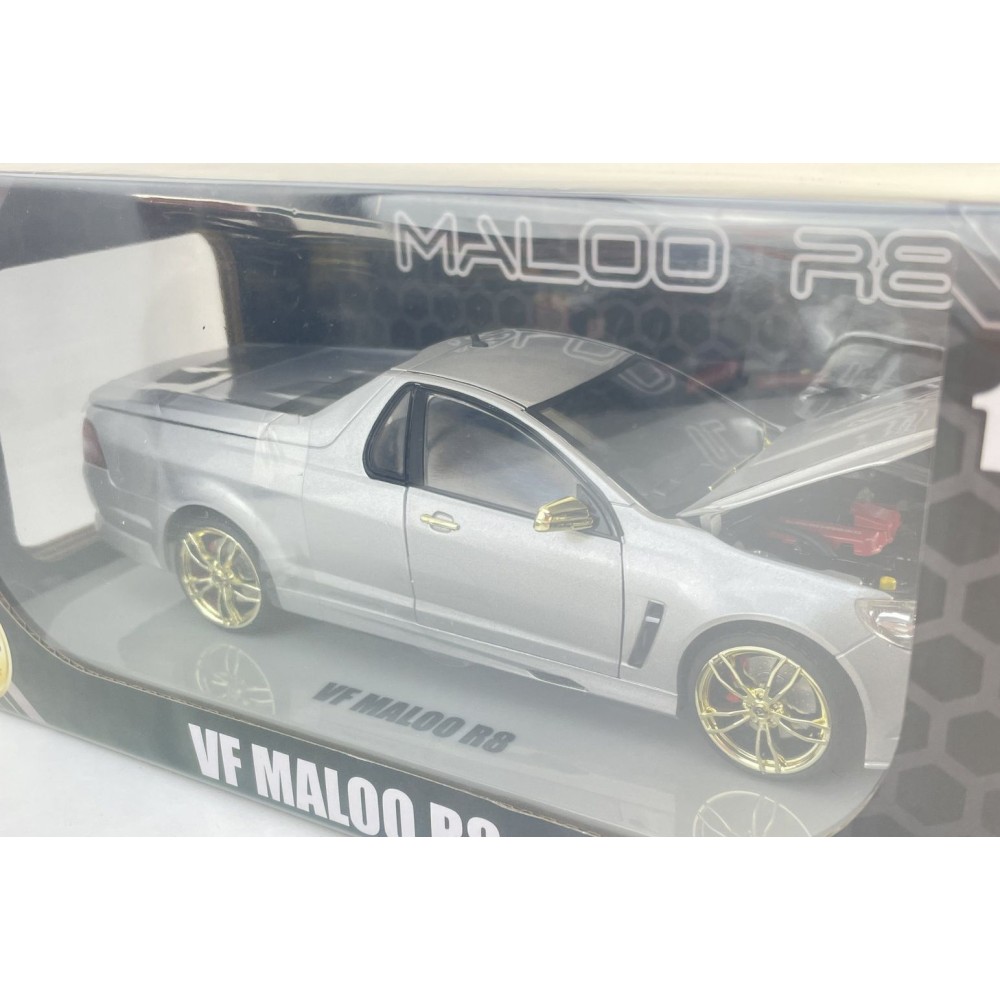 DDA Collectibles DDA030-C - Holden Commodore VF Maloo R8 Ute Rare Chase Edition - Scale 1:24