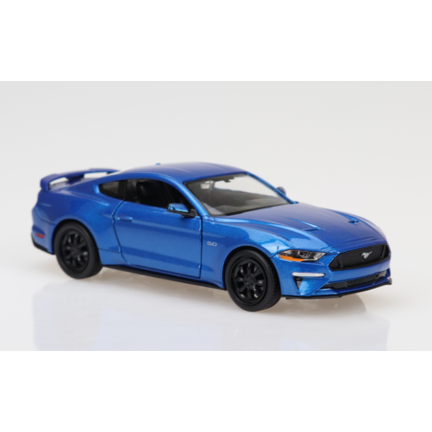 DDA Collectibles DDA6-79352 -  2018 Ford Mustang GT Right Hand Drive Blue Metallic - Scale 1:24