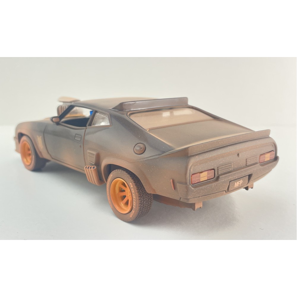 DDA Collectibles DDAS-917-C - Ford XB Falcon MFP Mad Max Last of V8 Interceptor Movie Muddy Sfragismeno Chase Car Rare - Scale 1:24