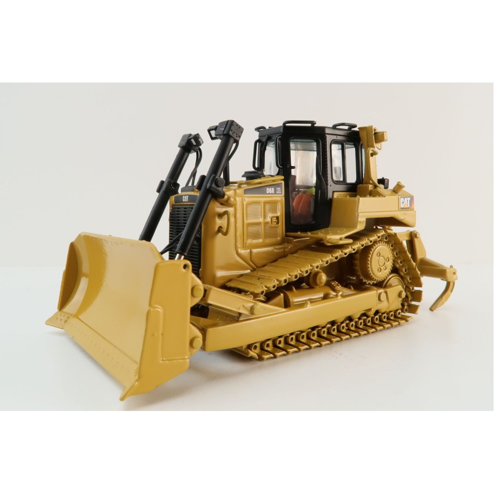 Diecast Masters 85910C - Caterpillar CAT D6R  Dozer Track Type Tractor Core Classic - Scale 1:50