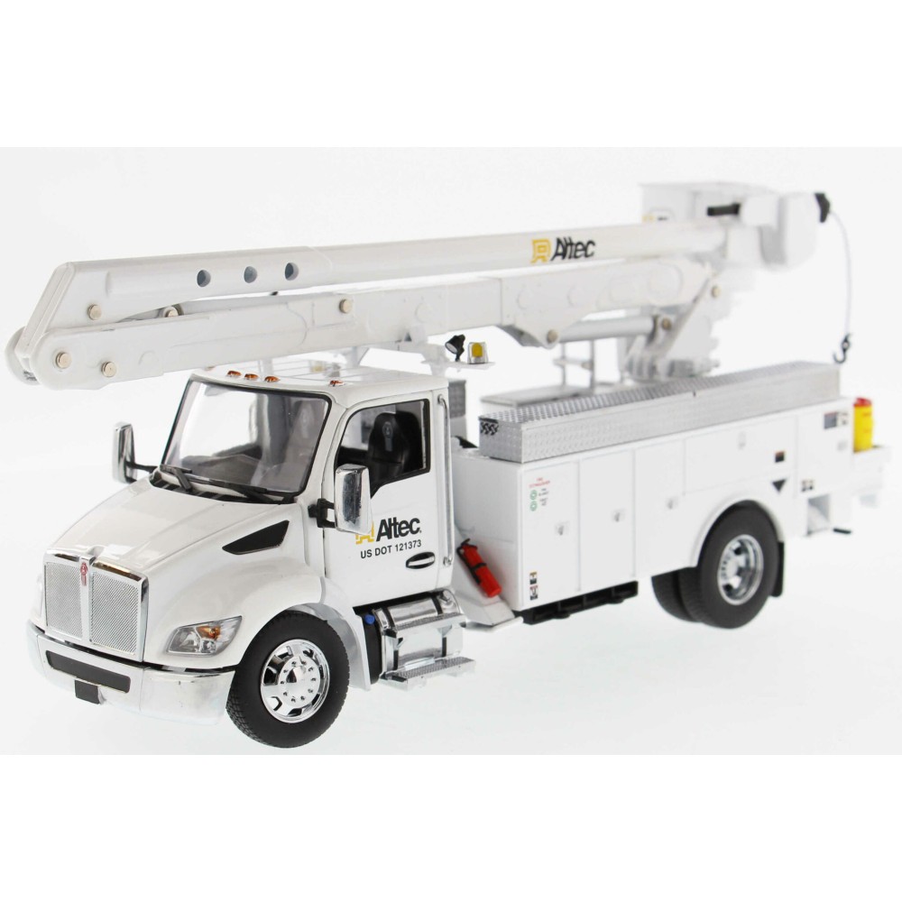 Diecast Masters 71100 - Kenworth T380 Service Truck with Altec AA55 Aerial Crane - Scale 1:32