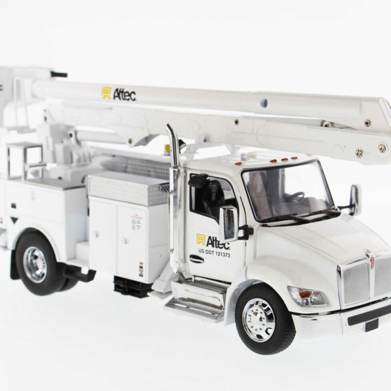 Diecast Masters 71100 - Kenworth T380 Service Truck with Altec AA55 Aerial Crane - Scale 1:32
