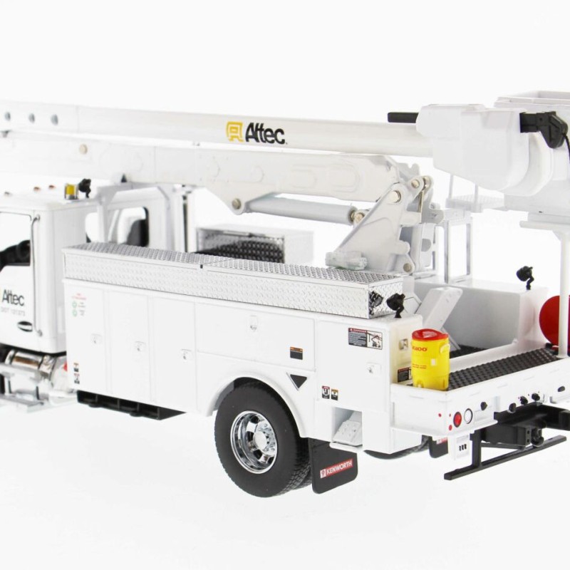 Diecast Masters 71100 - Kenworth T380 Service Truck with Altec AA55 Aerial Crane - Scale 1:32