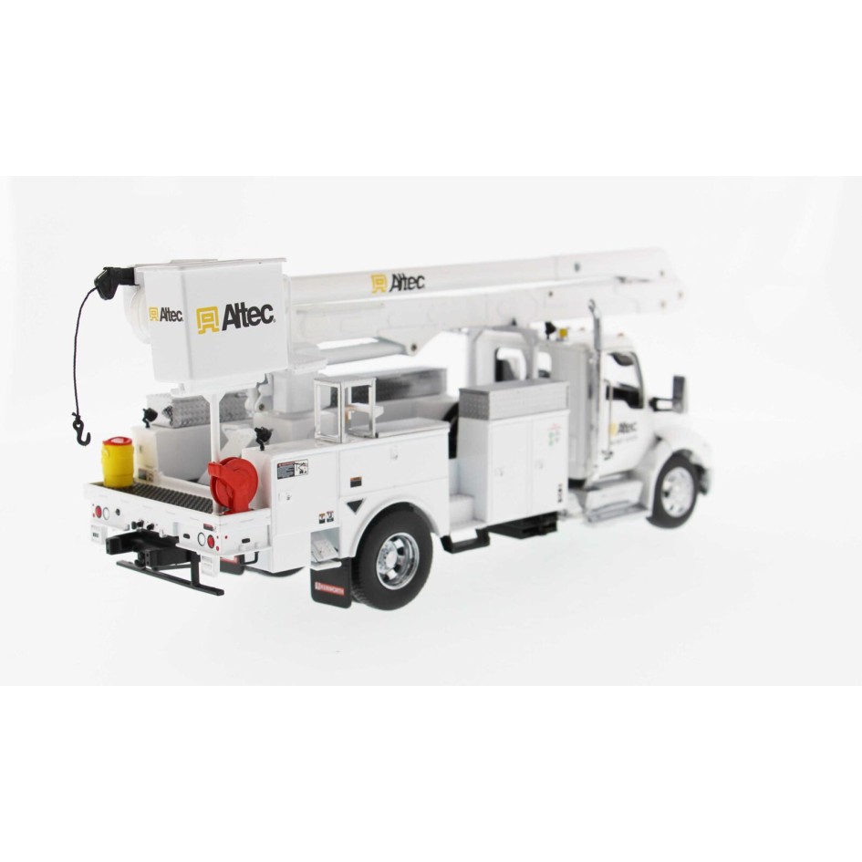 Diecast Masters 71100 - Kenworth T380 Service Truck with Altec AA55 Aerial Crane - Scale 1:32