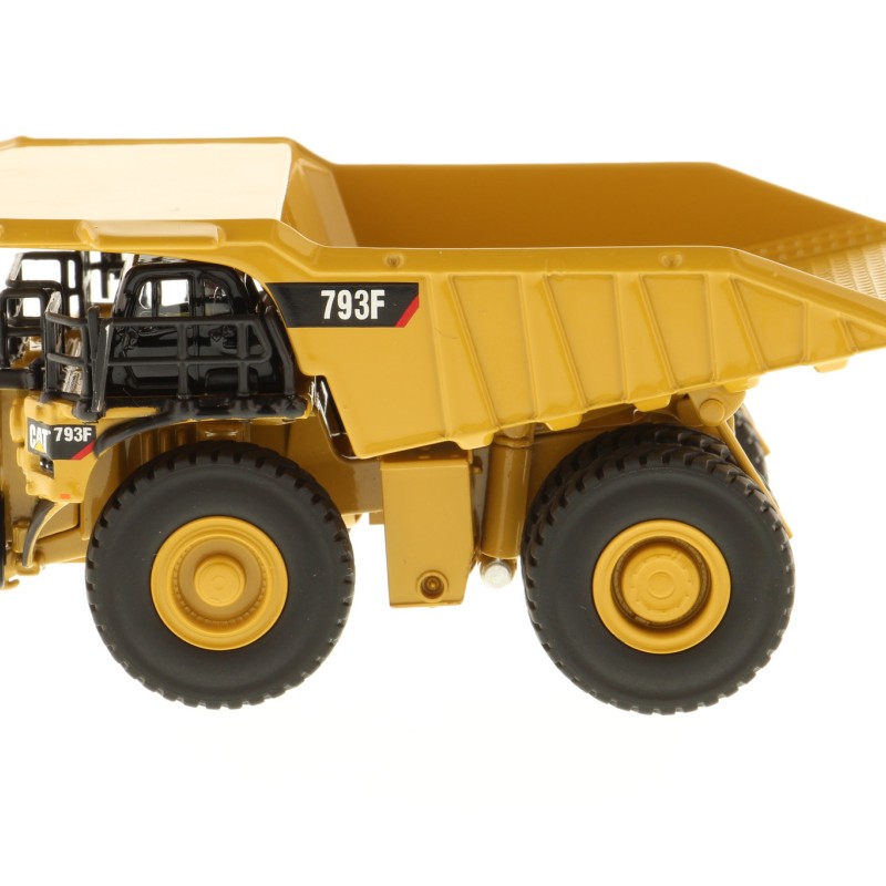 Diecast Masters 85518 C - Cat 793F Mining Truck Core Classics Series - Scale 1:125