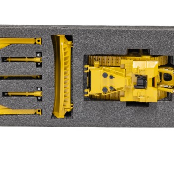 Diecast Masters 85741 - Caterpillar CAT D11R Bull Dozer Trailer Load Components - Scale 1:50