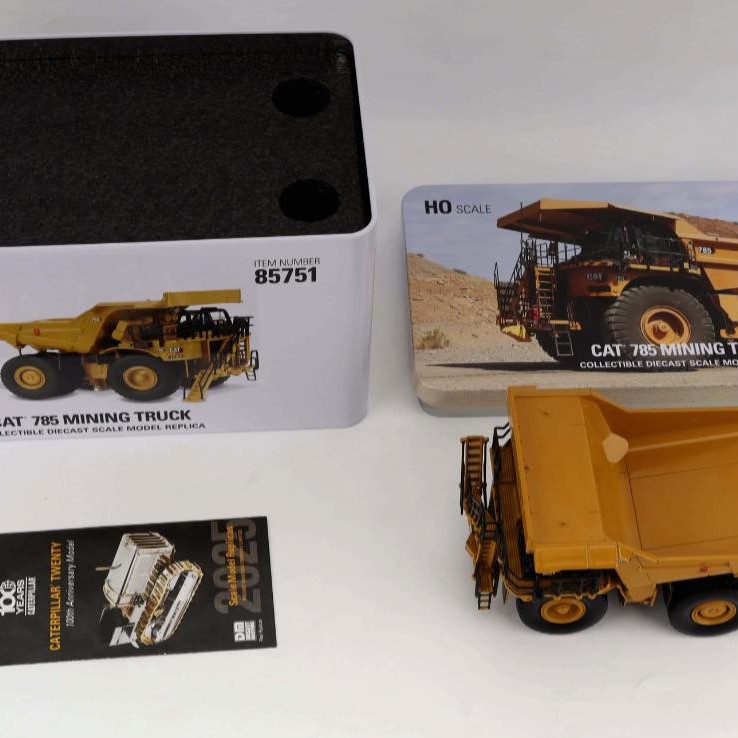 Diecast Masters 85751 - CAT Caterpillar 785 Mining Truck HO Series New 2025 - Scale 1:87