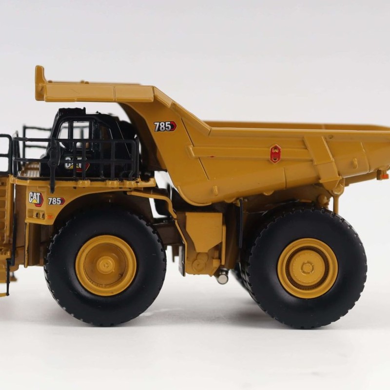 Diecast Masters 85751 - CAT Caterpillar 785 Mining Truck HO Series New 2025 - Scale 1:87