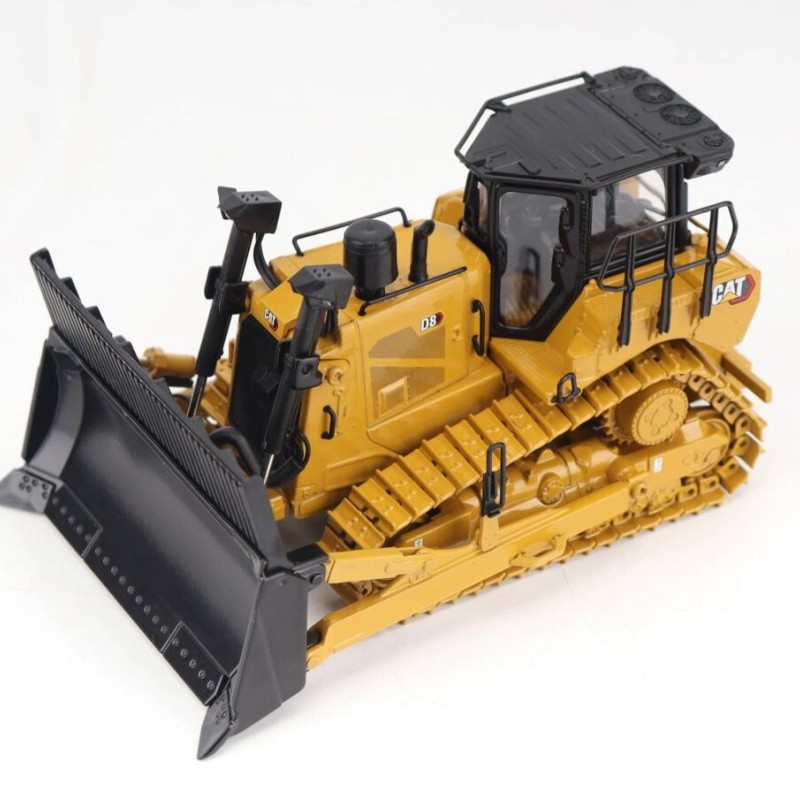 Diecast Masters 85758 - CAT Caterpillar D8 Track-Type Tractor Dozer Waste Configuration - High Line Series - Scale 1:50