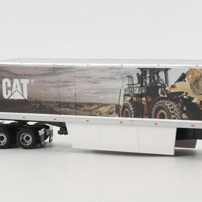 Diecast Masters 85768 - Peterbilt 579 Ultra Loft Truck with CAT Mural Trailer New Nov 2025 - Scale 1:50