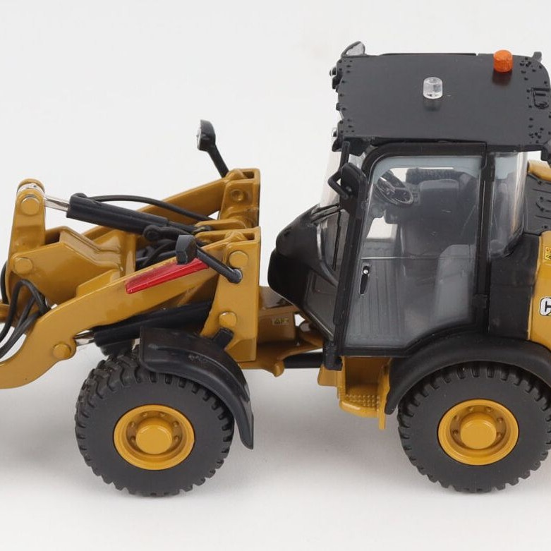 Diecast Masters 85771 -  Caterpillar Cat 906 Compact Wheel Loader Highline Series - Scale 1:50