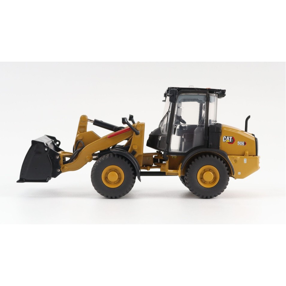 Diecast Masters 85771 -  Caterpillar Cat 906 Compact Wheel Loader Highline Series - Scale 1:50
