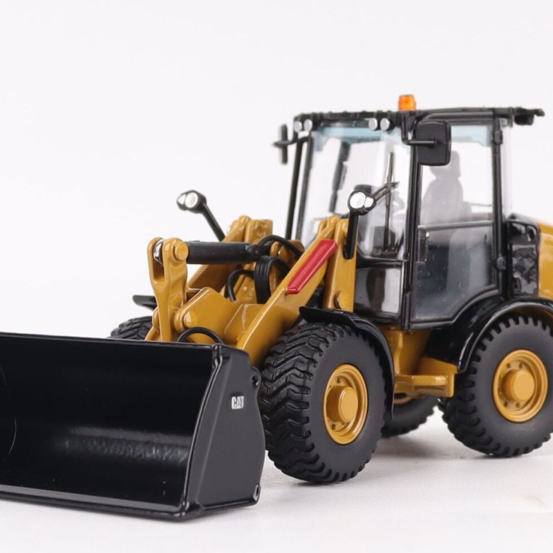 Diecast Masters 85772 -  Caterpillar Cat 906 Electric Compact Wheel Loader Highline Series - Scale 1:50