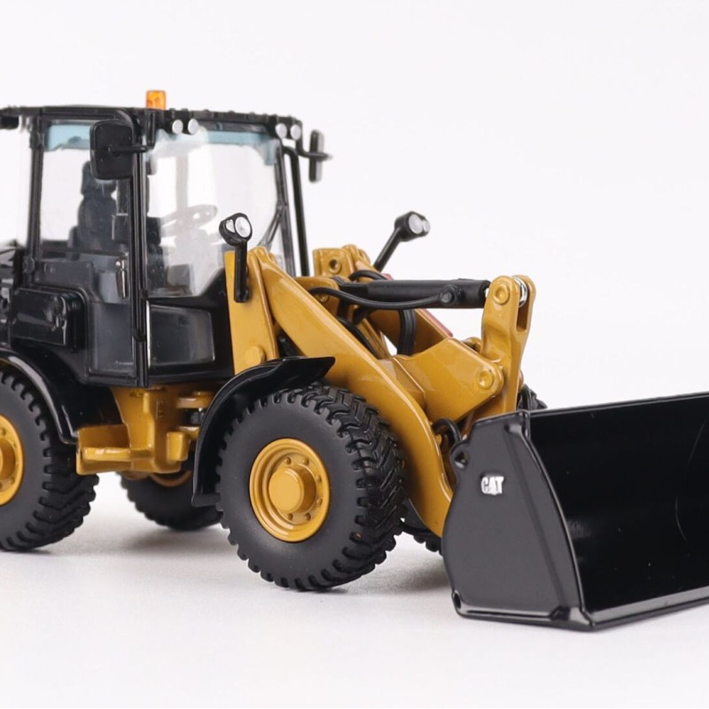 Diecast Masters 85772 -  Caterpillar Cat 906 Electric Compact Wheel Loader Highline Series - Scale 1:50