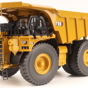 Diecast Masters 85774 - Caterpillar Cat 789 Off Highway Mining Truck High Line End 2025 - Scale 1:50