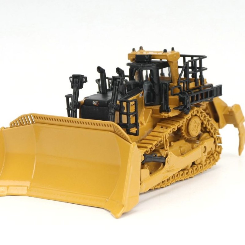 Diecast Masters 85777 - CAT D11 Track-Type Tractor Dozer TKN Design Metal Tracks New 2025 - Scale 1:87
