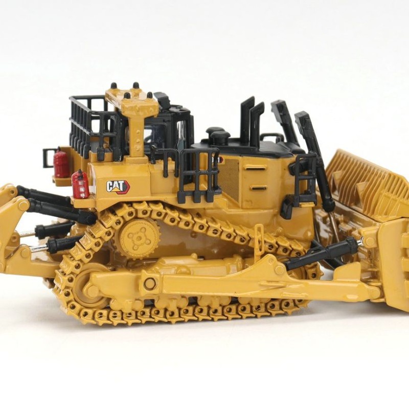 Diecast Masters 85777 - CAT D11 Track-Type Tractor Dozer TKN Design Metal Tracks New 2025 - Scale 1:87