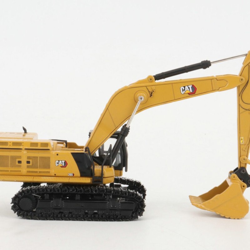 Diecast Masters 85778  - CAT 395 ME Version Large Hydraulic Excavator Metal Tracks New 2025 - Scale 1:87