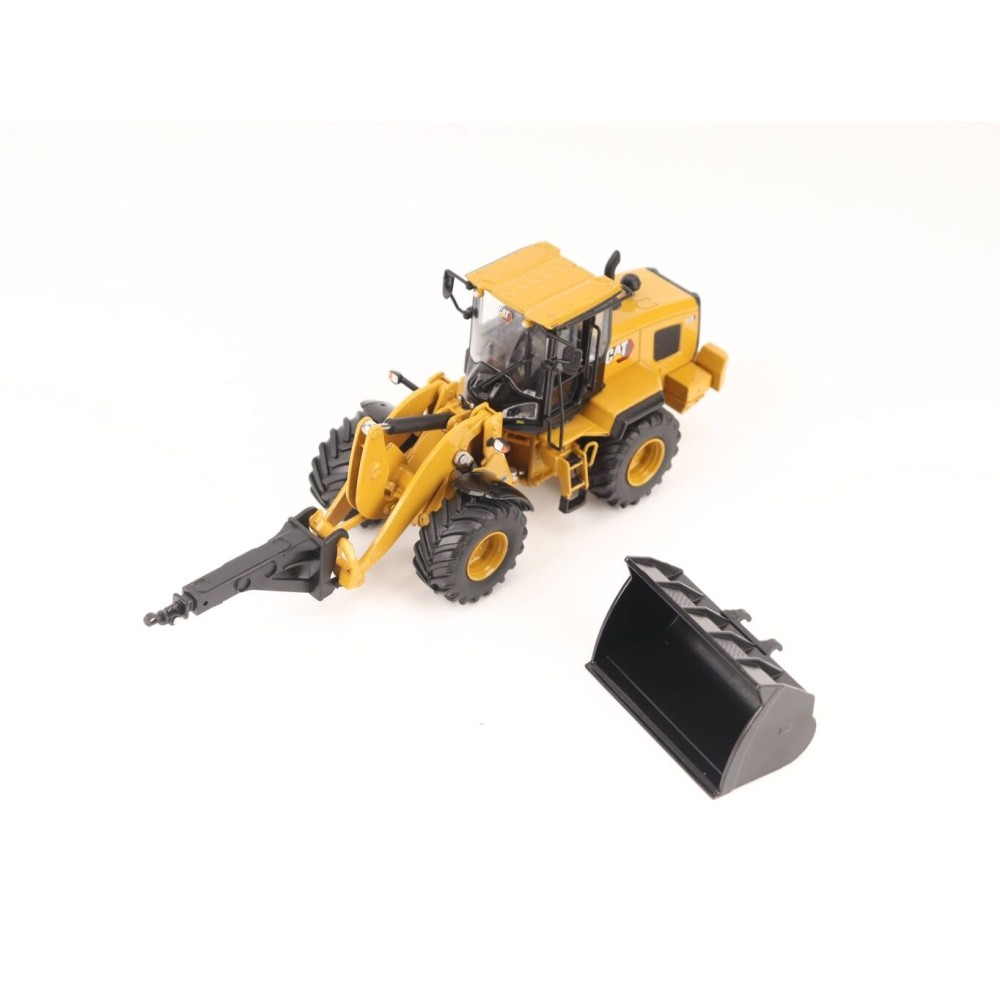 Diecast Masters 85779 -  Caterpillar Cat 930 Compact Wheel Loader Highline Series - Scale 1:50