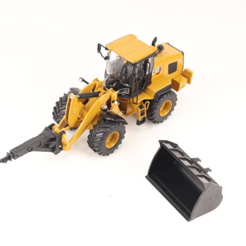 Diecast Masters 85782 -  Caterpillar Cat 938 Compact Wheel Loader Highline Series - Scale 1:50