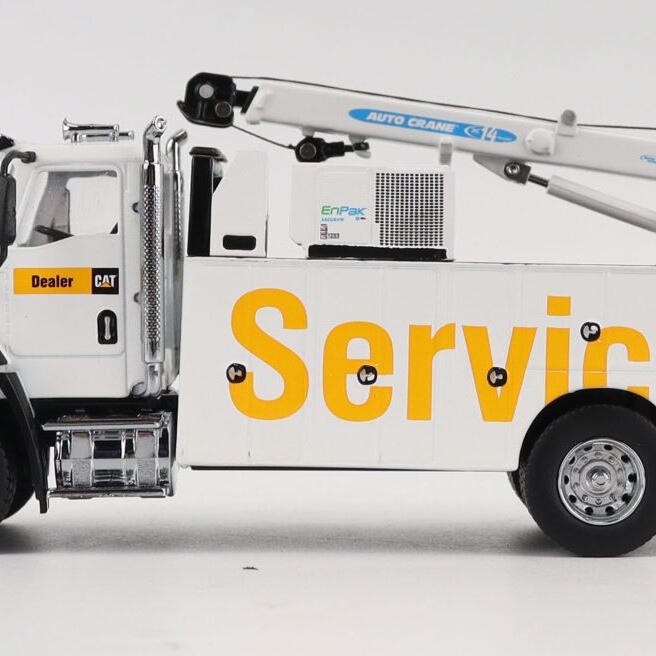Diecast Masters 85785 - Cat CT660  Service Truck with Welder – White - New 2025 Scale 1:50